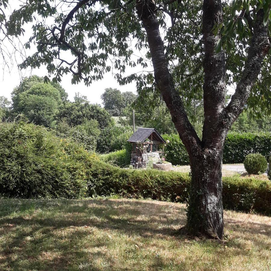 Gites Nature & Espace - Le Puits Des Souhaits Villedieu-les-Poëles Exterior foto